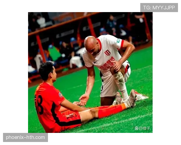 篮球快攻犯规判定的规则依据与裁判具体执行标准是什么